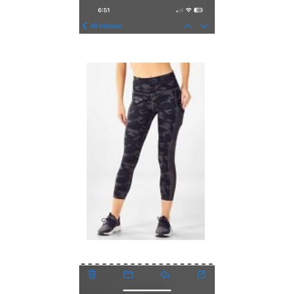 Fabletics "Mila High Waisted" Capri (3X) and "On The Go" Sports Bra(1X) Set - Picture 2 of 15